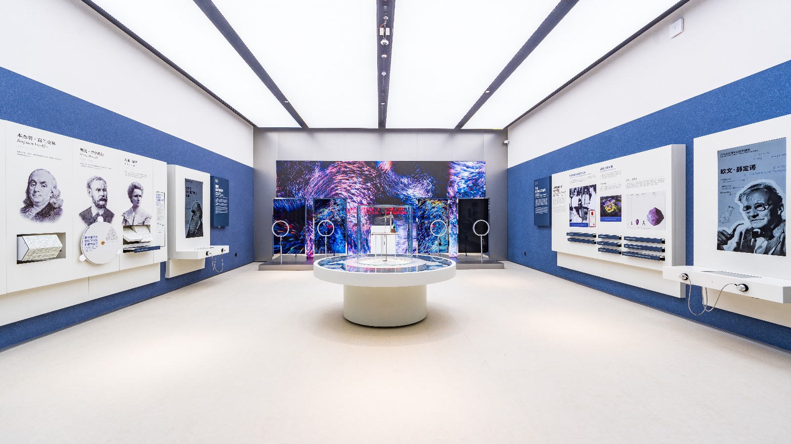 R3S09429.jpg