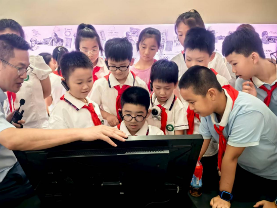 下载 (1).png