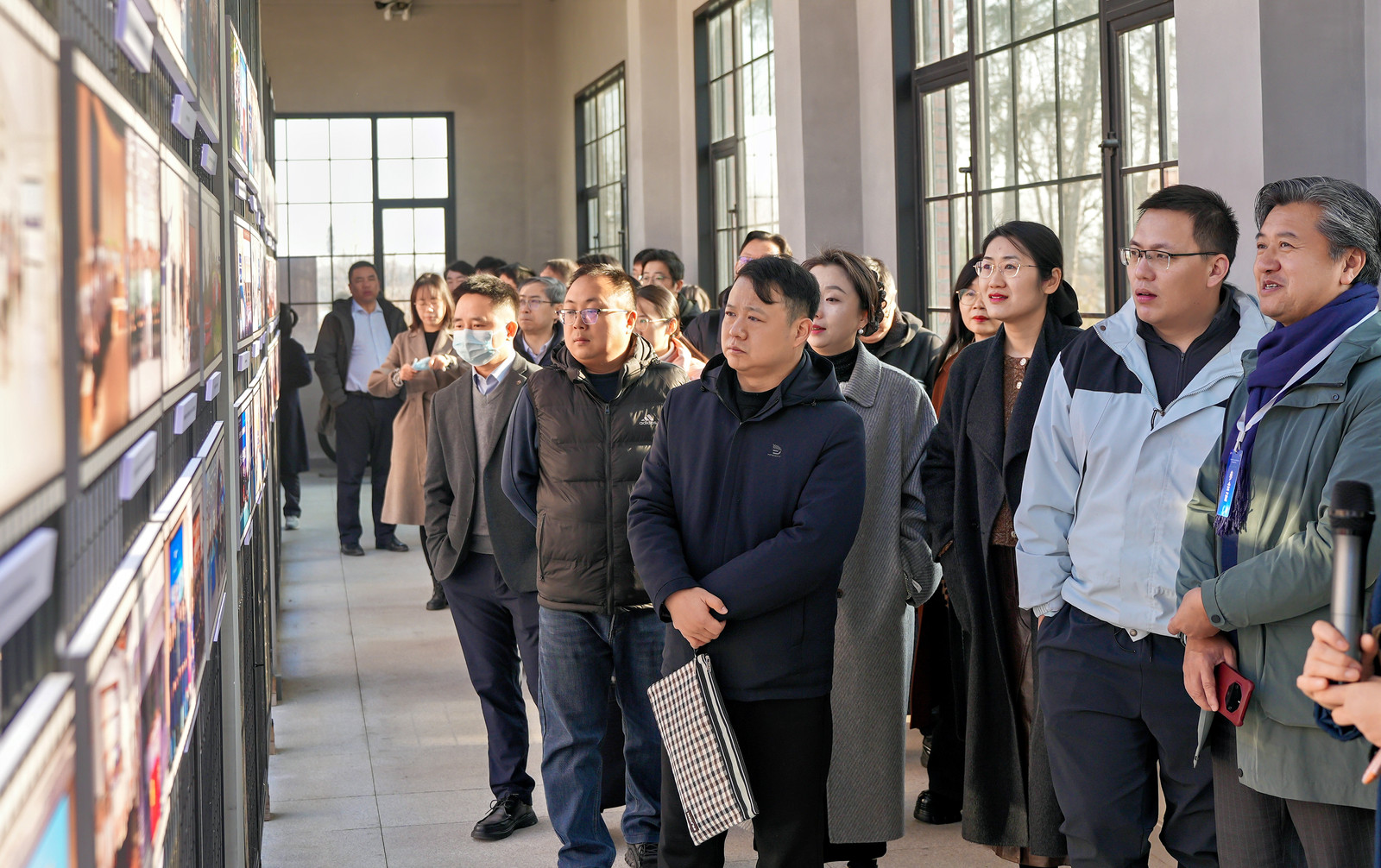 M4S05963-4248081302.jpg M4S05963-4248081302.jpg